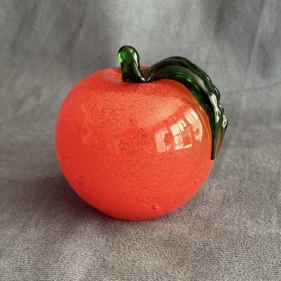 Vintage Red Glass Apple Paperweight Taiwan Green Leaf Stem 2.75" Blown‎ Glass - Picture 2 of 6